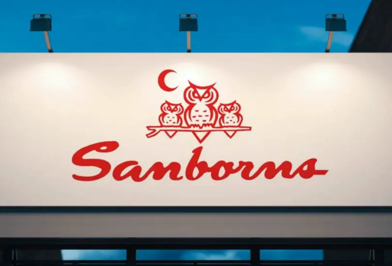 Grupo armado asalta Sanborns Del Valle: roba joyería y relojes Grupo armado asalta Sanborns Del Valle: roba joyería y relojes