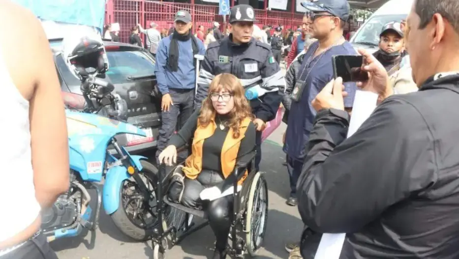 Tras el incidente, su jefe se deslindó del accidente y la amenazó a ella y a su hijo. Especial