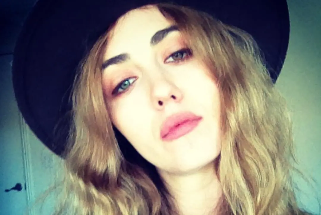 También participó en la serie 'Heroes', donde interpretó a Gretchen Berg.