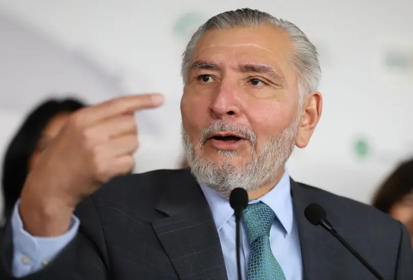 Adán Augusto López estuvo detrás de la reja de seguridad en festejo de Sheinbaum. Adán Augusto López estuvo detrás de la reja de seguridad en festejo de Sheinbaum.