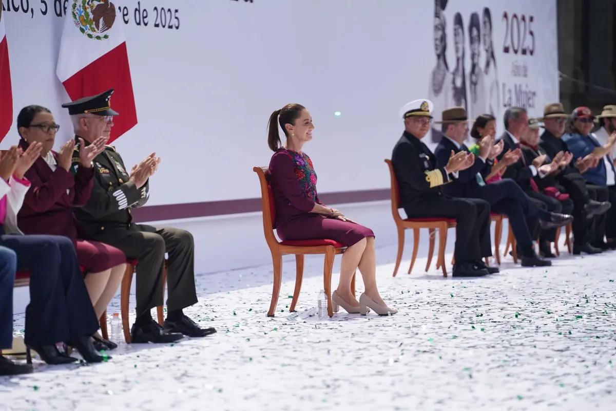 En el templete estuvieron funcionarios cercanos a la mandataria. Cuartoscuro.