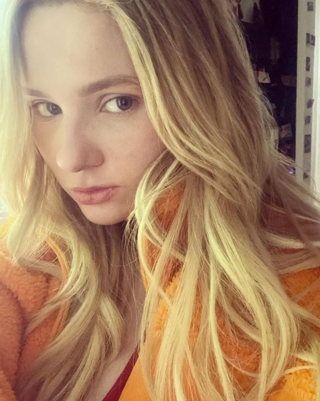 Fue protagonista de la serie de comedia-horror 'Scream Queens', interpretando a Chanel #5.