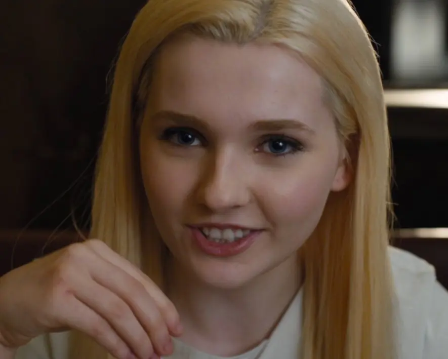 A los 5 años participó en 'Señales', donde actuó junto a Mel Gibson y Joaquin Phoenix.