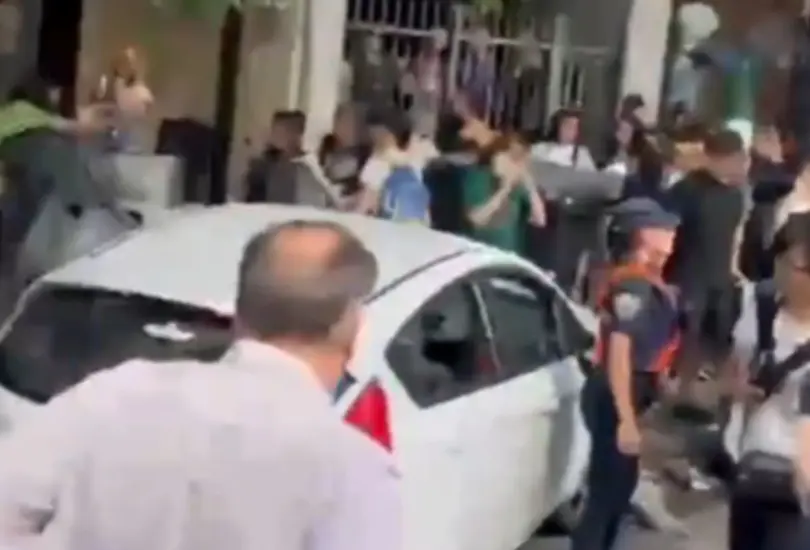 Abuelito pierde el control y atropella a siete personas en Córdoba