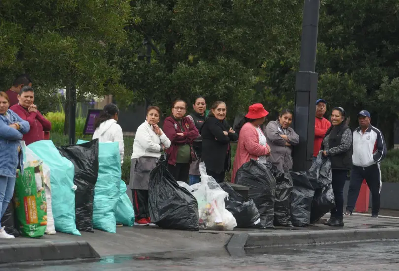 La correcta separación permitirá que materiales como vidrio, papel o cartón puedan tener una "segunda, tercera o hasta cuarta vida útil". La correcta separación permitirá que materiales como vidrio, papel o cartón puedan tener una "segunda, tercera o hasta cuarta vida útil".