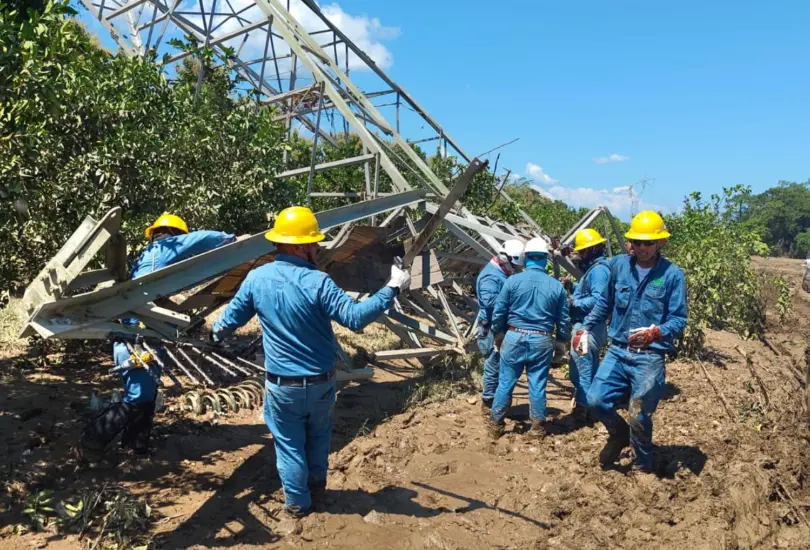 CFE distribuirá 13 mil chips gratuitos para restablecer la comunicación tras inundaciones en México