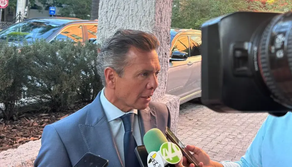 El gobernador Pablo Lemus se reunió en un restaurante de la colonia Americana, con los ocho coordinadores legislativos. Especial