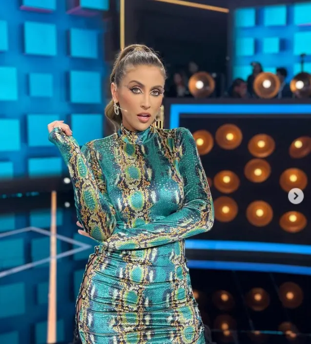 En su faceta como actriz, ha participado en telenovelas como "Si nos dejan", "Cabo" y "Volver a caer".