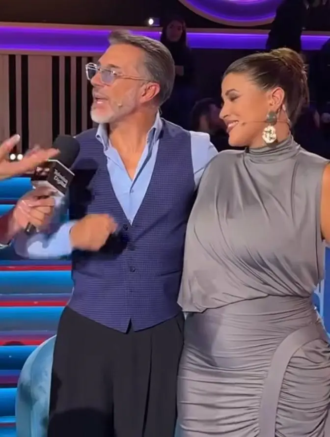 Según ha compartido, los médicos le dijeron que si volvía a tomar sus medicamentos adelgazaría, pero ya no podría alimentar a su bebé y ella prefirió a su hijo.<br>