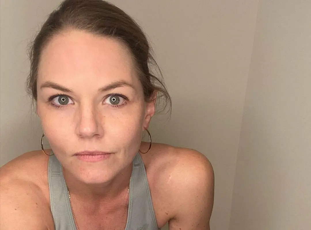 Debut&oacute; en el cine a los 15 a&ntilde;os en la pel&iacute;cula 'Entre dos amores'.