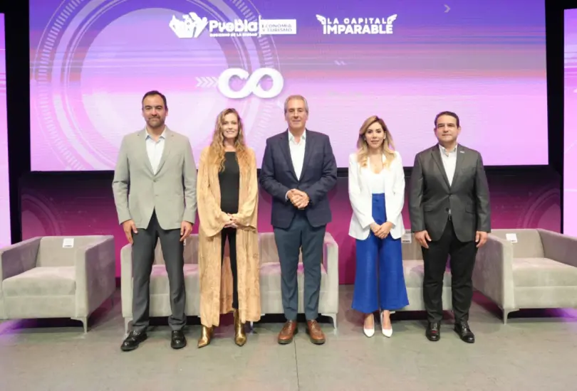 Pepe Chedraui impulsa el emprendimiento en Puebla junto a Ana Victoria Garc&iacute;a.