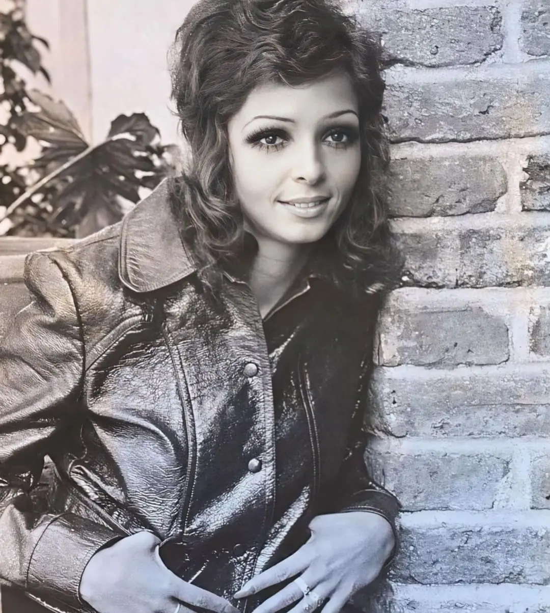 Desde peque&ntilde;a so&ntilde;&oacute; con ser actriz, inspir&aacute;ndose en figuras como Evangelina Elizondo y Tongolele.