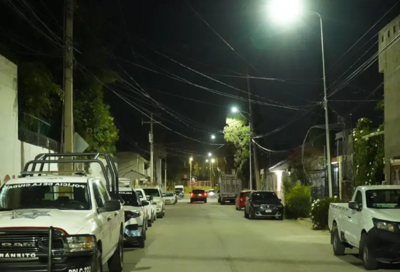 Además, se llevaron a cabo 16 mil 674 reparaciones correctivas para mantener la continuidad del servicio y se pintaron 7 mil 640 postes. Además, se llevaron a cabo 16 mil 674 reparaciones correctivas para mantener la continuidad del servicio y se pintaron 7 mil 640 postes.