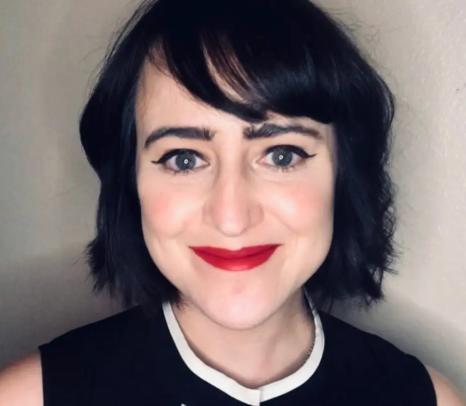 Años después, Mara Wilson confesó que abandonó su carrera como actriz porque vivía una presión constante por ser más bonita que las otras niñas.