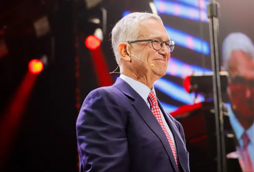 Salinas Pliego causa burlas al revelar que pagará millonaria deuda al SAT Salinas Pliego causa burlas al revelar que pagará millonaria deuda al SAT