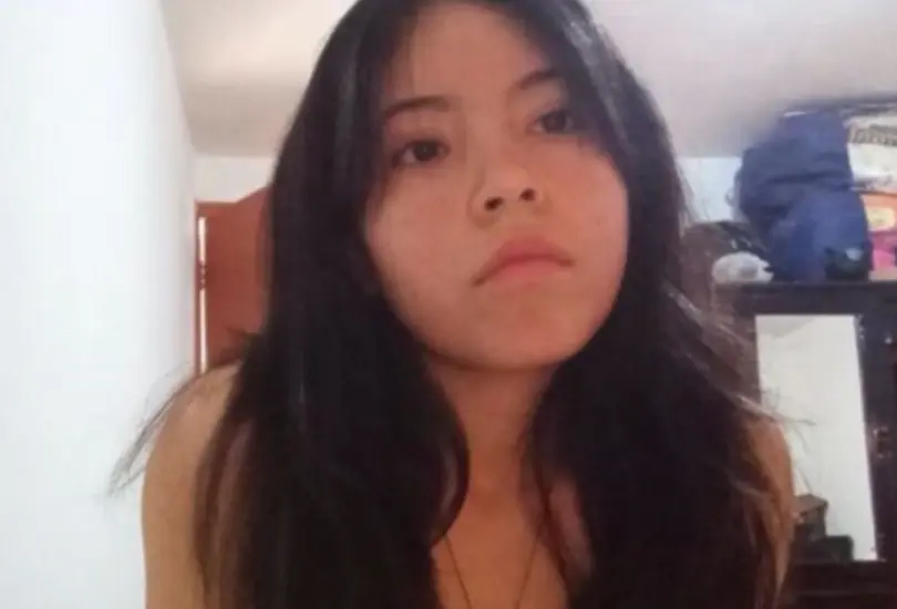 Sólo 15 minutos después de mandar el mensaje, la adolescente desapareció. Sólo 15 minutos después de mandar el mensaje, la adolescente desapareció.