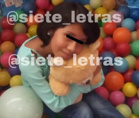 ¿Quién era Amanda Castro, la joven asesinada por una persona con túnica negra?