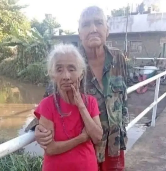 La pareja había sobrevivido a las inundaciones que recientemente azotaron a Poza Rica, Veracruz. Especial